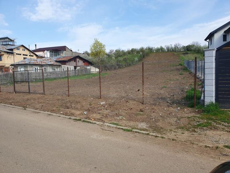 Teren de 4000 mp, în Exterior Vest