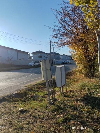 Teren Construcții intravilan de 2850 mp, în Tunari