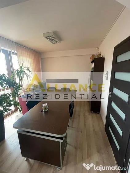 Spațiu comercial, de 115 mp, în Central