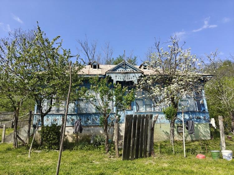 Casă individuală cu 3 camere cu Teren 10300 Mp în Ghercești