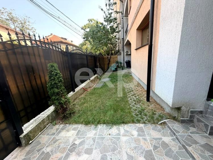 Casă individuală cu 7 camere cu Canalizare în Grozăvești