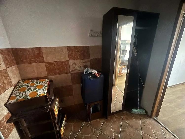 Garsonieră decomandată în Exterior Vest