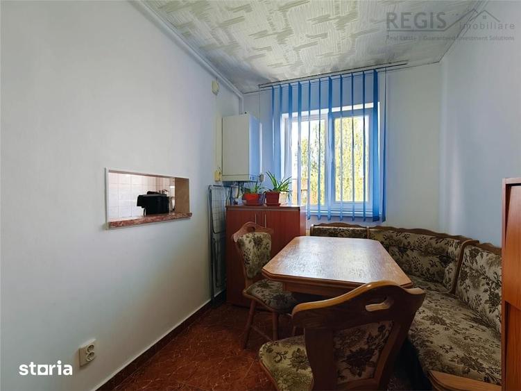 Apartament 3 camere cu AC si parcare , Cartier Florilor - 12