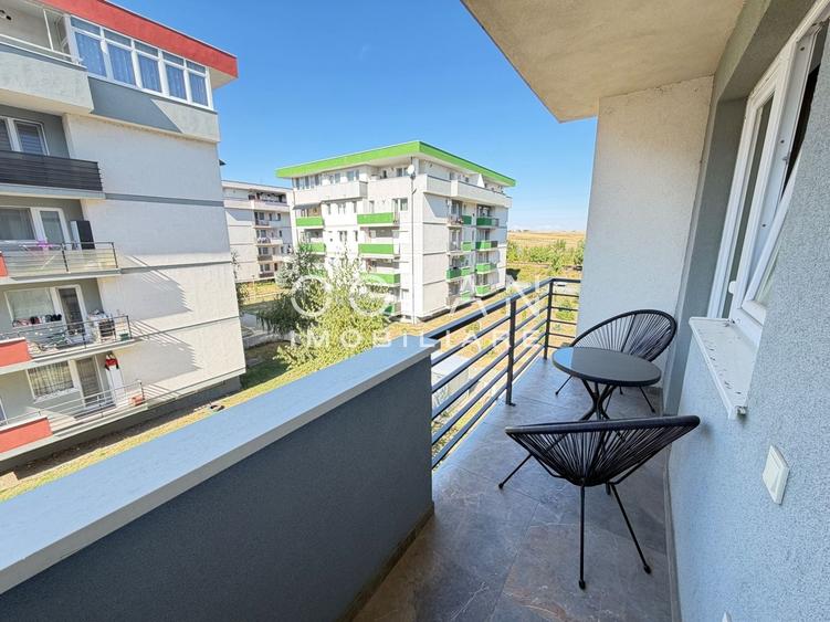 Apartament cu 3 camere decomandat, mobilat în Turnișor