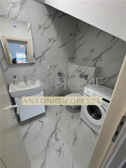 Duplex cu 4 camere cu Canalizare în Central