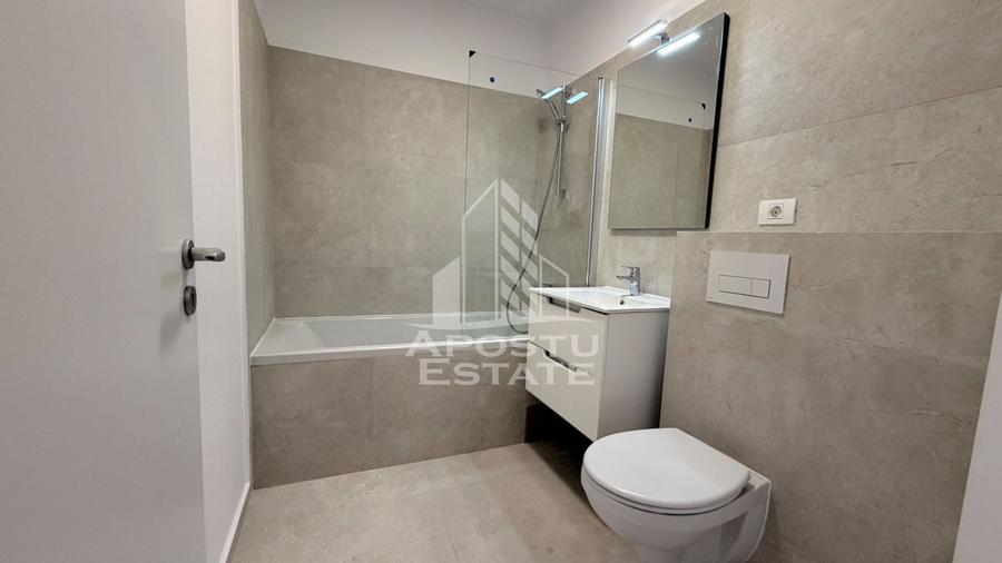 Apartament cu 3 camere semidecomandat în Braytim
