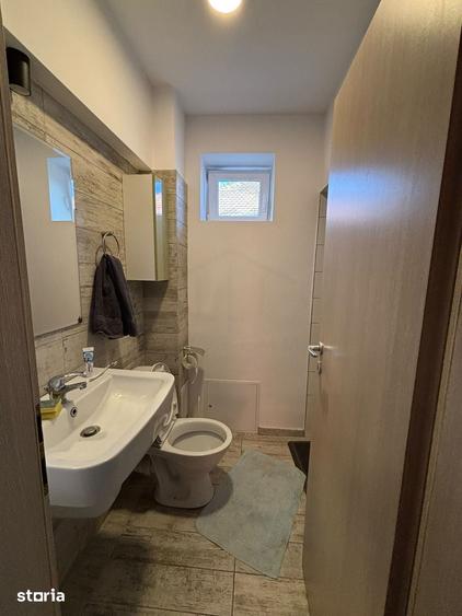 Casă cu 3 camere cu Teren 60 Mp în Siloz