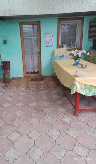 Casă cu Teren 420 Mp în Central