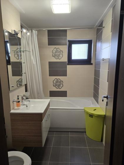 Apartament cu 2 camere decomandat în Exterior Vest