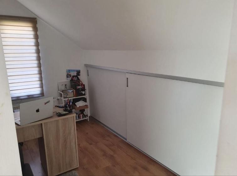 Apartament cu 2 camere decomandat în Exterior Vest