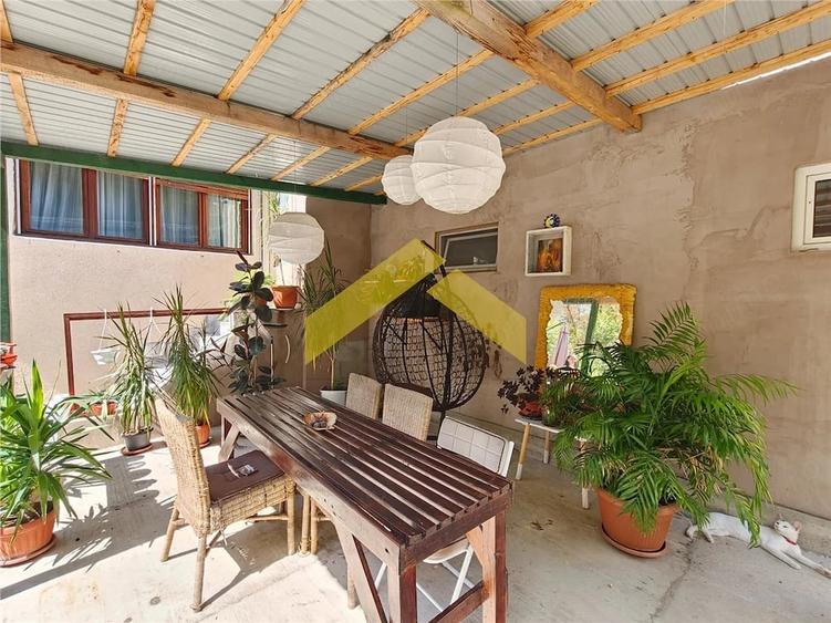 Casă cu 3 camere în Cladova