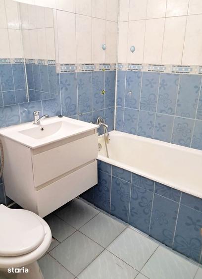Apartament cu 3 camere decomandat în Nerva Traian
