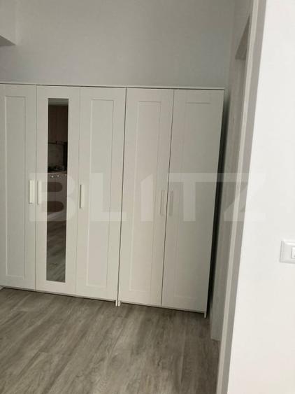 Garsonieră decomandată, mobilată în Cornitoiu
