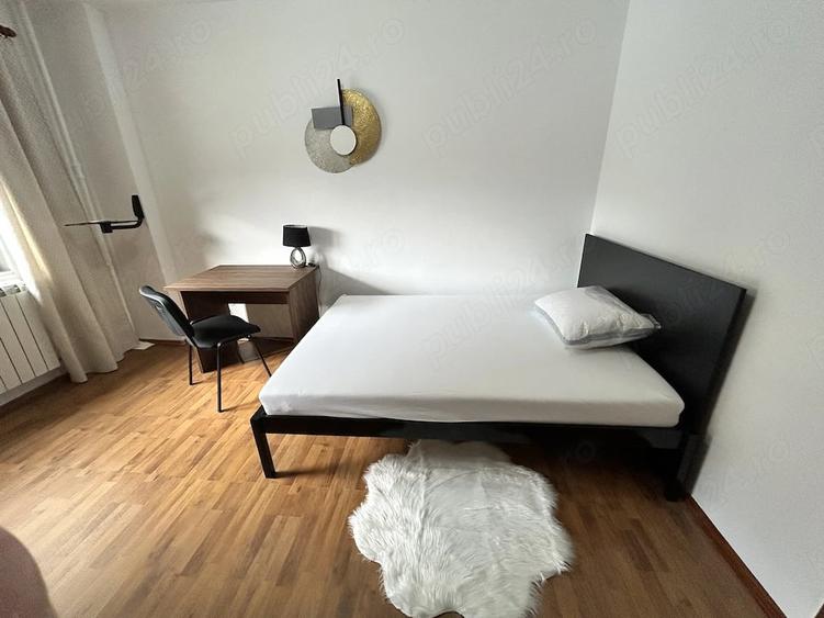 Inchiriez apartament cu 2 camere decomandat str Magheru etaj 1 - 6