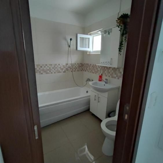 Apartament cu 2 camere semidecomandat în Militari