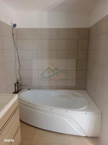 Casă cu 4 camere în Mălini