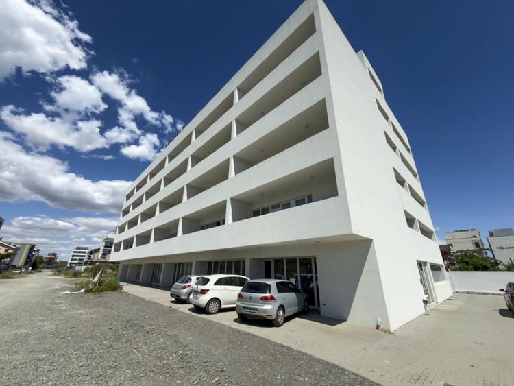 Apartament cu 2 camere decomandat, mobilat în Mamaia-Sat