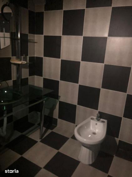 Apartament cu 6 camere în Străulești