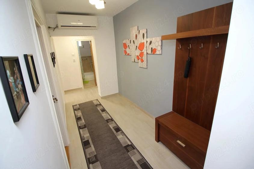 Apartament cu 3 camere decomandat în Mihai Bravu