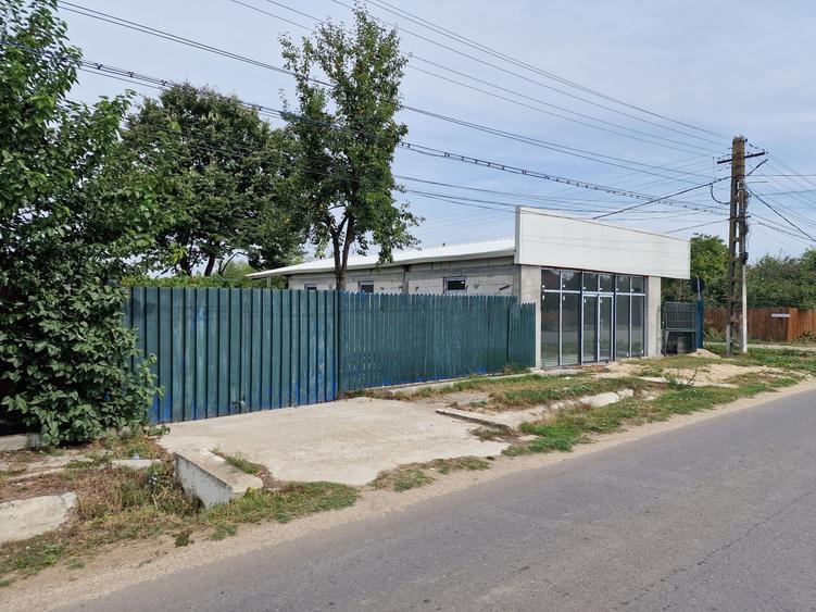 Casă cu 3 camere în Brăniștari