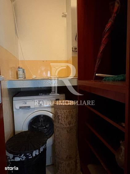 Apartament cu 3 camere semidecomandat în Cantemir