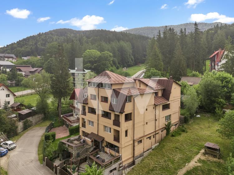 Duplex cu 8 camere cu Canalizare în Zamora