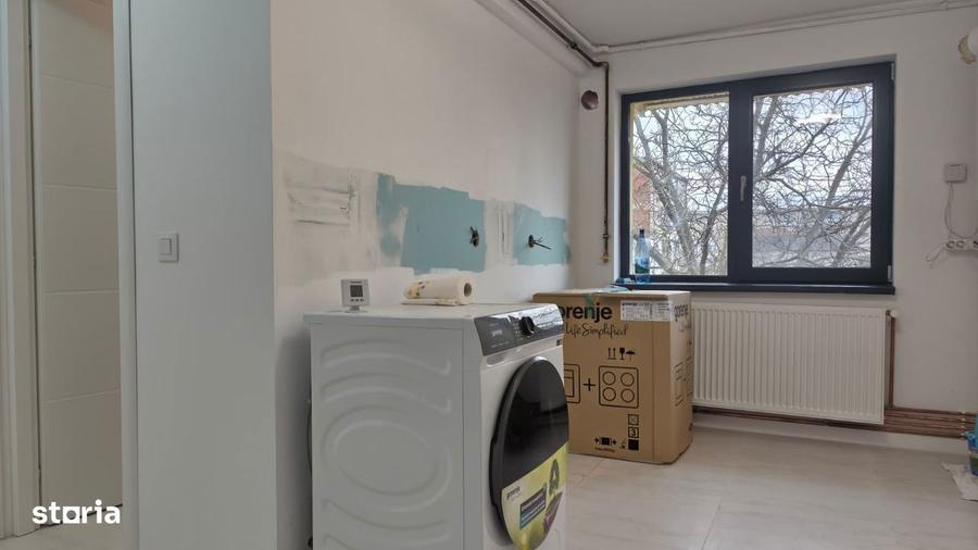 Garsonieră decomandată în Gojdu