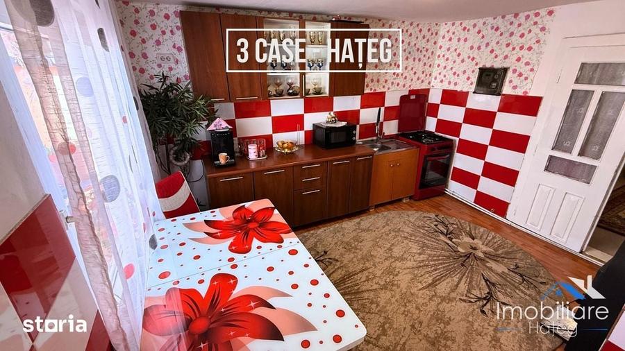 Proprietate tip triplex 8 Camere Hateg | Str. Raul Galbena - 19