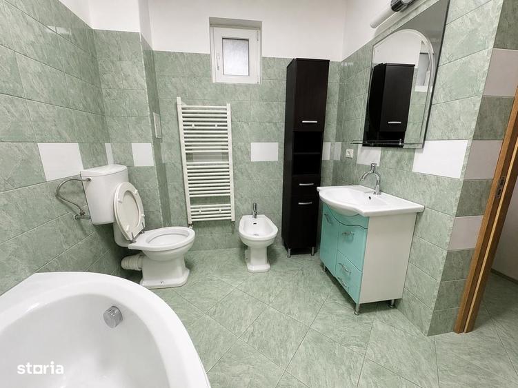 Casă cu 4 camere în Mărgineni