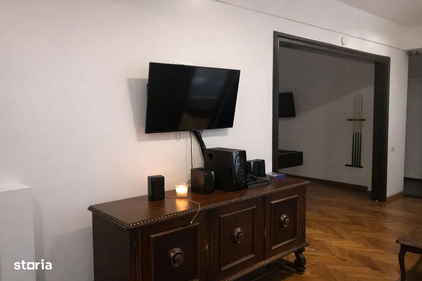 Apartament cu 3 camere în Centrul Istoric