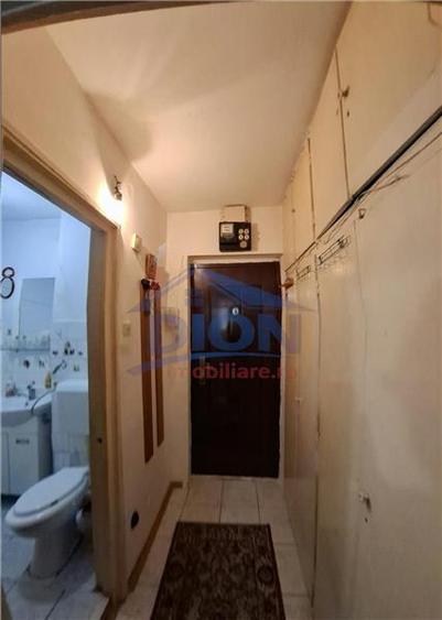 Garsonieră semidecomandată în Drumul Taberei