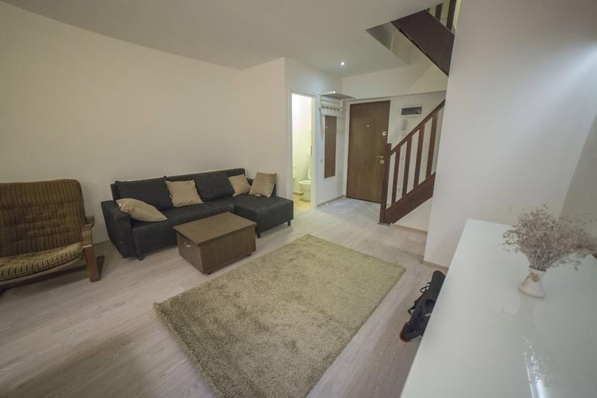Apartament cu 2 camere decomandat în Vitan