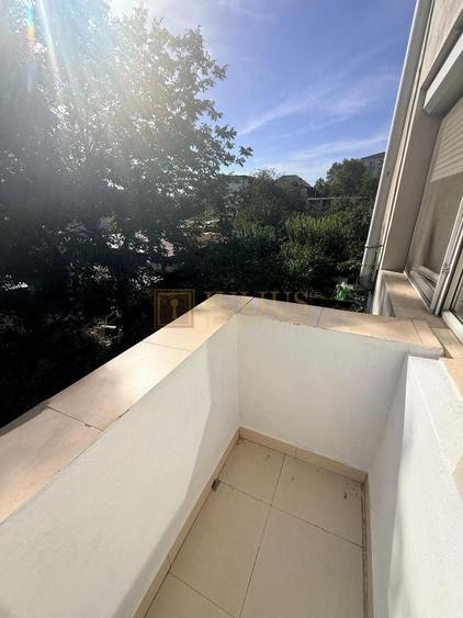Apartament cu 3 camere circular, mobilat în Lipovei