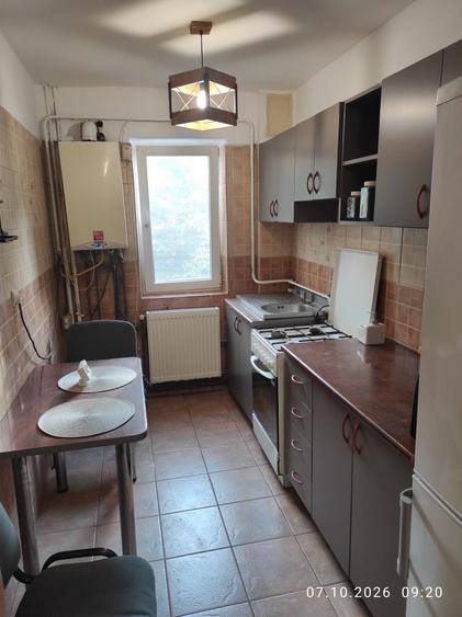 Apartament cu 2 camere semidecomandat în Alexandru cel Bun