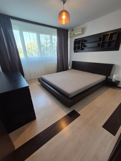 Apartament cu 2 camere decomandat în Drumul Taberei