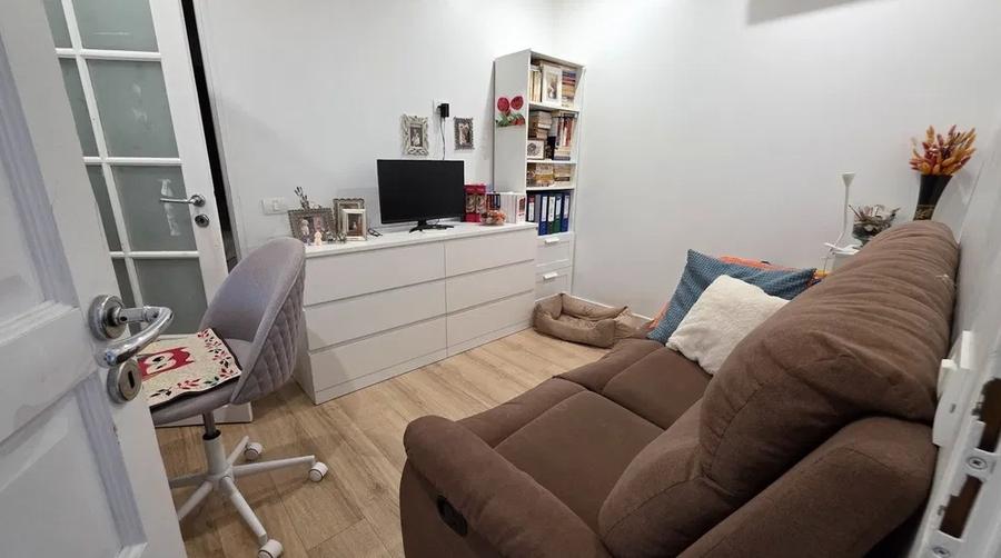 Casă cu 2 camere cu Teren 300 Mp în Viile Noi