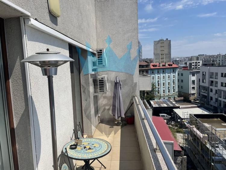 Apartament cu 3 camere decomandat, mobilat în Unirii