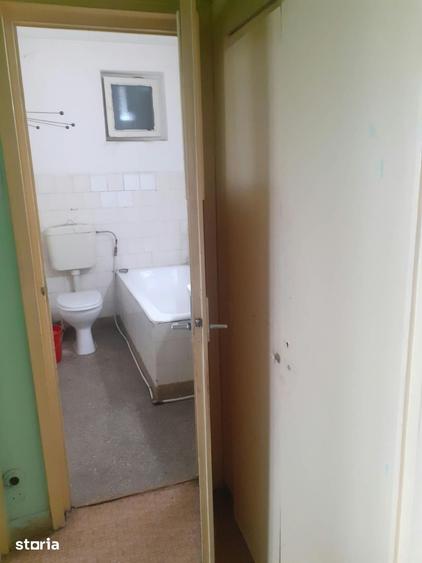 Apartament cu 2 camere semidecomandat în Vatra Luminoasă