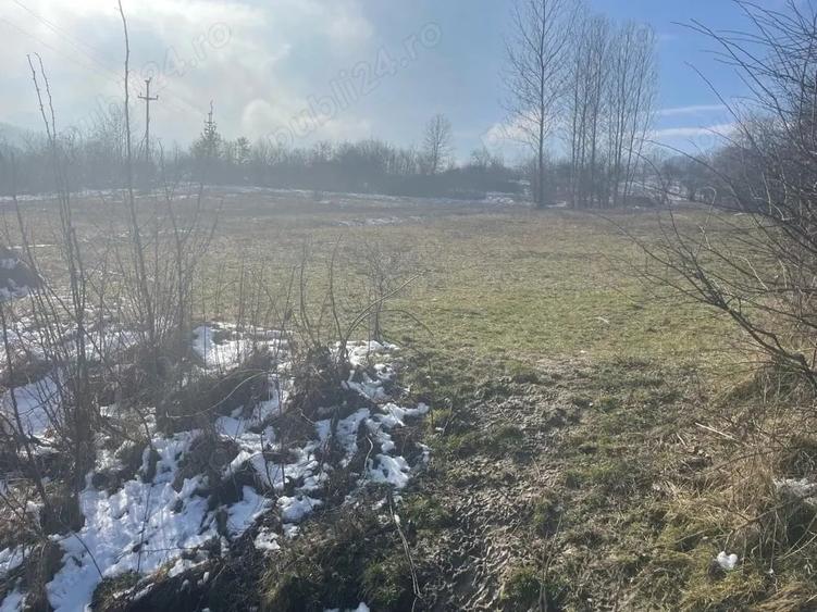 Teren de 8250 mp, în Central