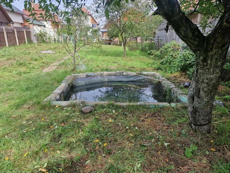 Casă cu 5 camere cu Teren 1000 Mp în Central