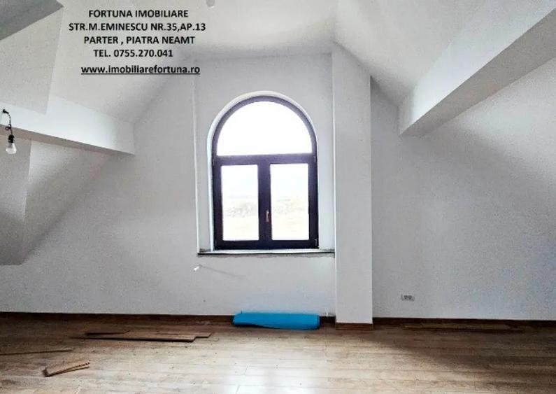 Casă cu 5 camere cu Teren 2000 Mp în Ciritei