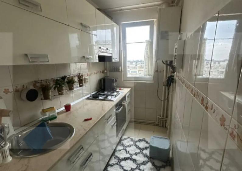 Apartament cu 2 camere semidecomandat în Aurel Vlaicu