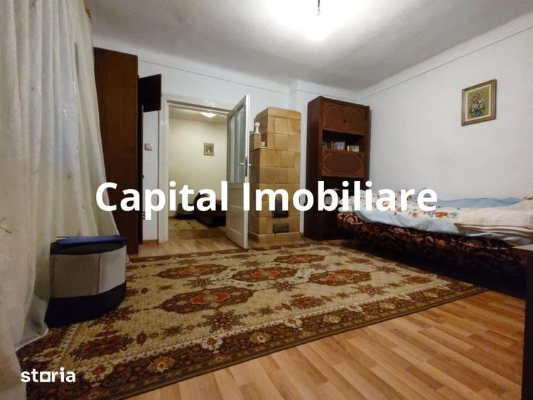 Casa cu mansarda, 7 camere, anexe, Sanmartin - 12