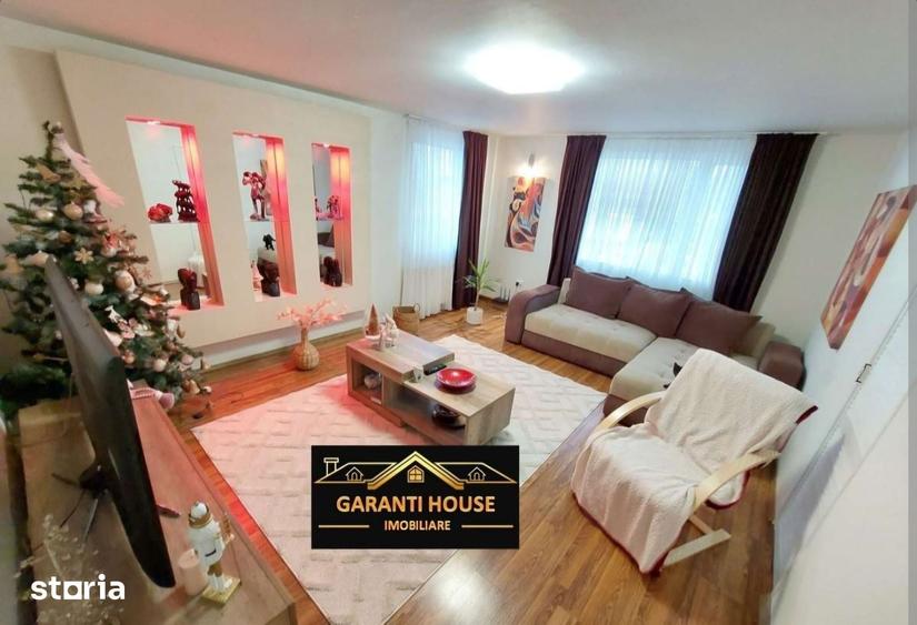 Casă cu 6 camere cu Teren 330 Mp în Progresul