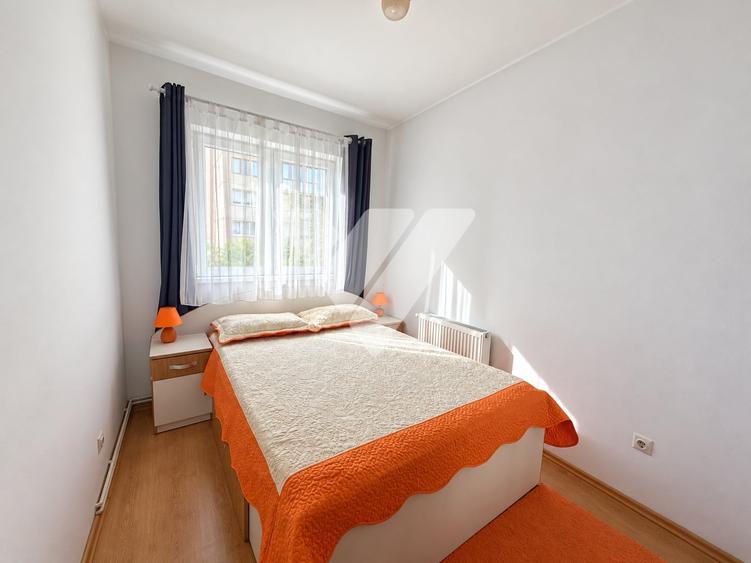 Apartament cu 3 camere semidecomandat, mobilat în Hipodrom 3