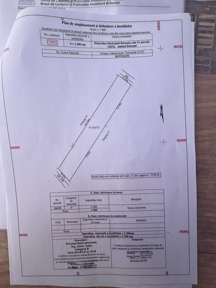 Teren de 2700 mp, în Central