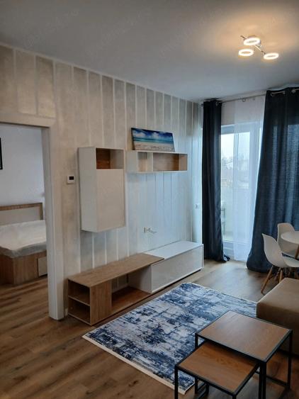 Apartament cu 2 camere semidecomandat în Nord