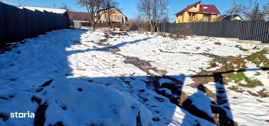 Teren de 960 mp, în Moșoaia