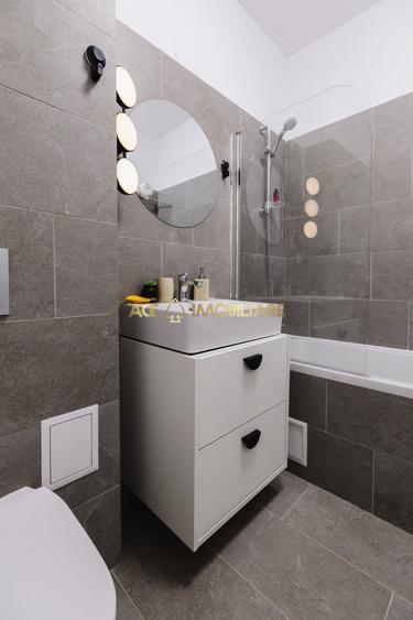 Apartament cu 2 camere semidecomandat, mobilat în Chitila