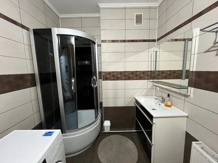 Apartament cu 2 camere semidecomandat în Olteniței